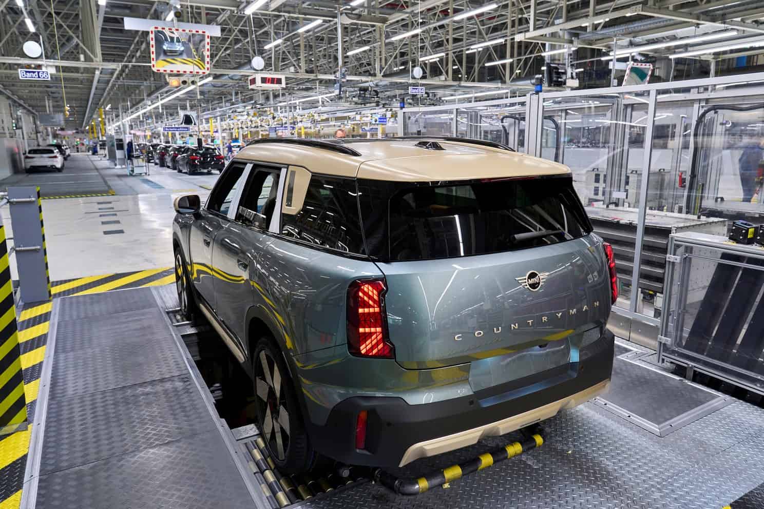 RB Leipzig’s New MINI Cars Were Built Just Down the Road